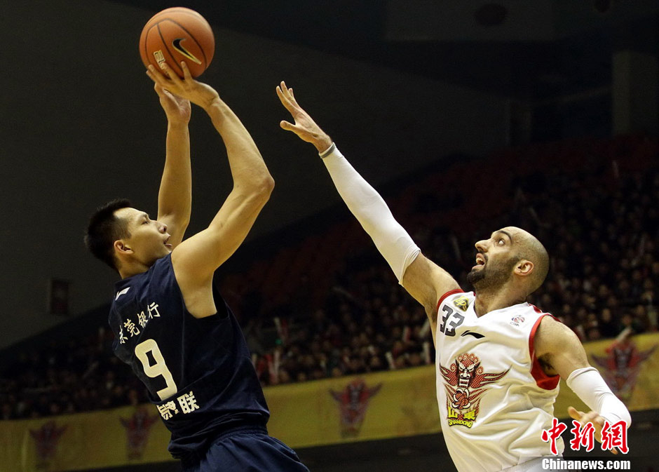 他提前抢位 他提前抢位