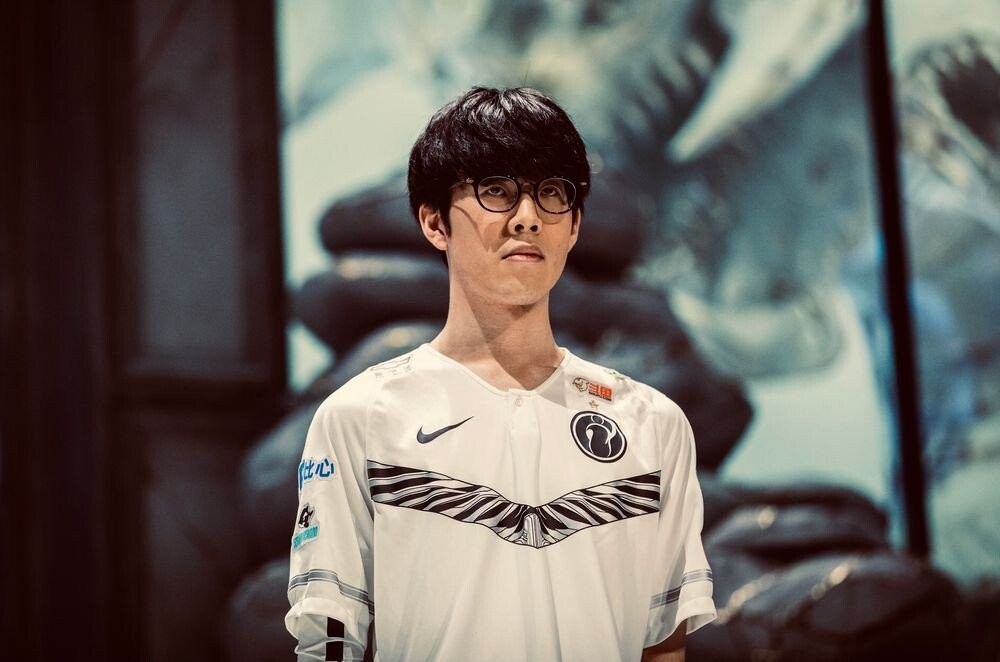 牵制撕开弱 牵制撕开弱